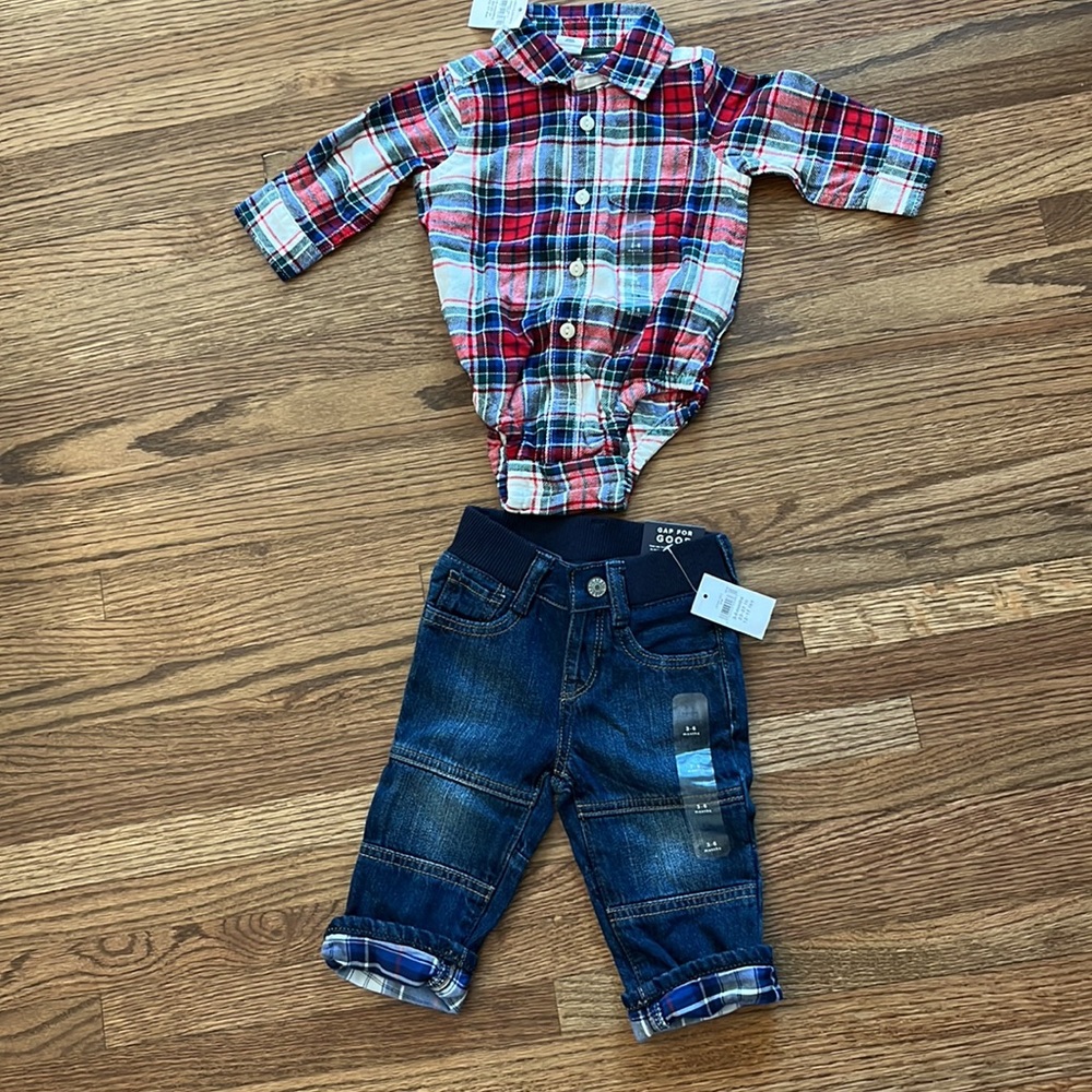 NWT Baby Gap Plaid Onesie and Jeans Size 3-6 months